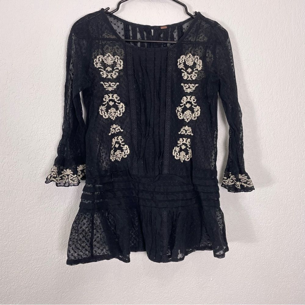 Free People Black Semi Sheer Lace w/ White Embroidered 3/4 Length Sleeve Blouse